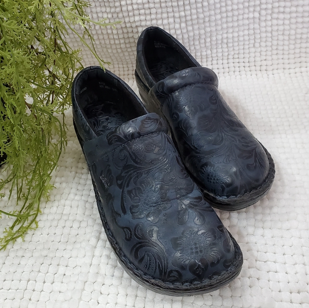 Bolo Navy Comfort Clog Women Size 9 EUC!